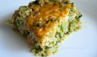 Creamy, CHEESY Broccoli Rice Recipe