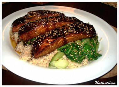 Lachs in Teriyaki-Sauce