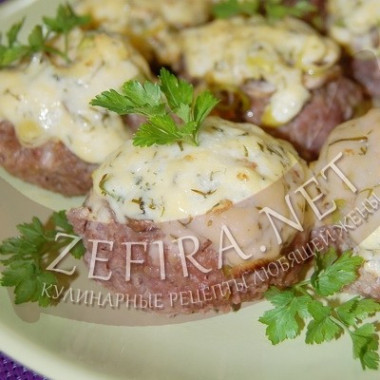 Котлеты с грибами под сырной шапочкой