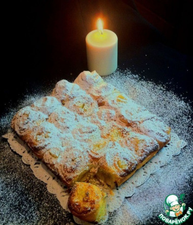 Слоёный пирог с кокосовым кремом и ананасом