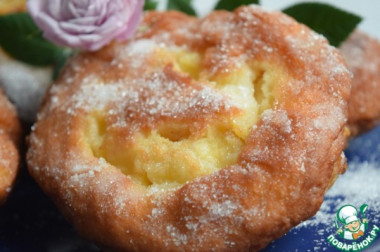 Яблочные пончики-завитушки