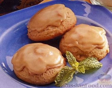 печенье с коричневой сахарной глазурью