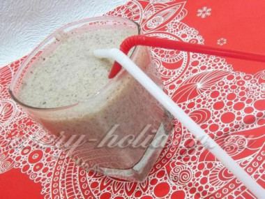 молочно-банановый коктейль...