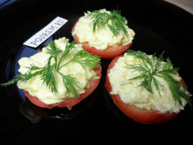 помидоры с сыром и чесноком