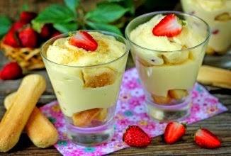 Крем пломбир с клубникой