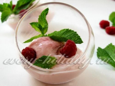 Мороженое из сгущёнки...