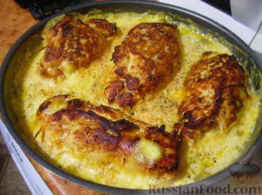 Куриные рулетики по-французски с грибами и сыром