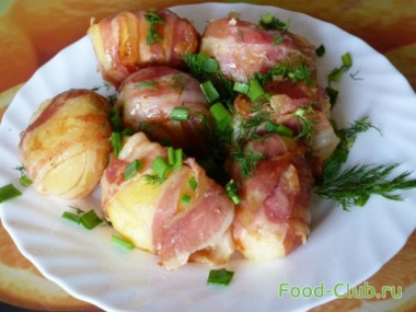 Фаршированный картофель в мультиварке