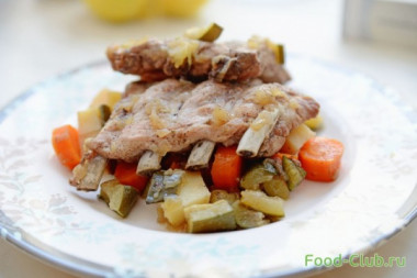 Свиные ребрышки в мультиварке