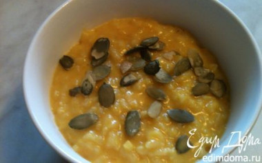 "СОЛНЕЧНАЯ" КАША (РИСОВАЯ КАША С ТЫКВОЙ) В МУЛЬТИВАРКЕ