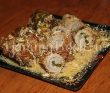 Рулетики из свинины в мультиварке