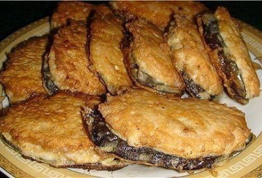 Жареные баклажаны "под мясом"