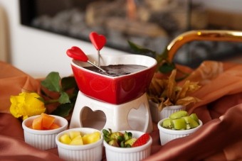 ГОТОВИМ ФОНДЮ – ВКУСНО И РАЗНООБРАЗНО