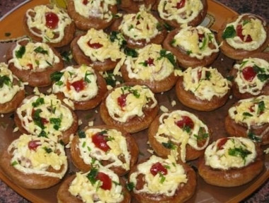 БУБЛИКИ С ФАРШЕМ