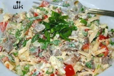 САМЫЙ ВКУСНЫЙ САЛАТИК 