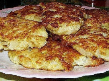 Капустные оладушки на кефире