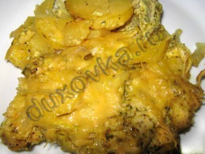 Курица с картошкой запечённая в духовке...