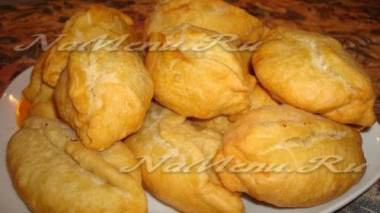 пирожки с картофелем и брынзой...