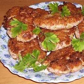 котлеты из крабовых палочек...