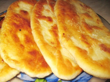 Сырные лепешки на скорую руку с разными начинками