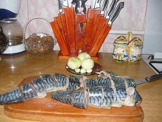 МАРИНУЕМ СКУМБРИЮ