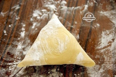 СЛОЕНАЯ САМСА