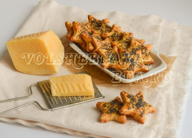 Сырное печенье с маком