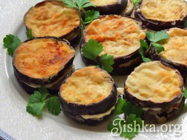 Баклажаны с майонезом и чесноком...
