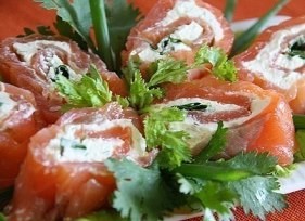закусочные рулетики из рыбы