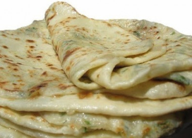 Дагестанское блюдо, лепёшка с начинкой...