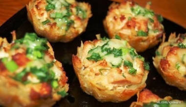 тарталетки с картофеля с курицей