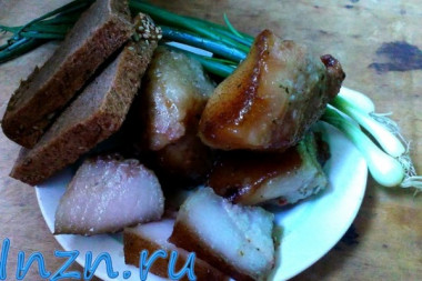 Запеченное в банке сало