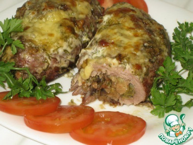 Рулетики из свинины с пикантной начинкой