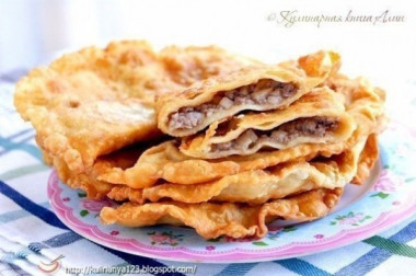 Чебуреки на кефире...