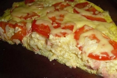 Запеканка с рисом с сыром и колбасой...