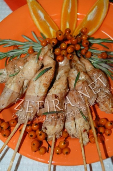 Куриное филе на шпажках
