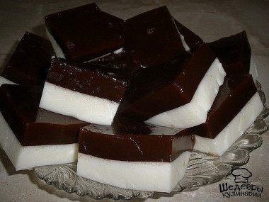 желе на десерт