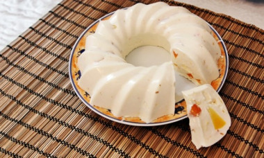 Творожный десерт с ананасом