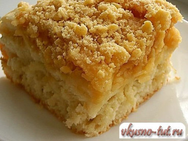 Яблочный пирог со штрейзелем