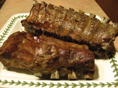 Свиные рёбра,запечённые в духовке