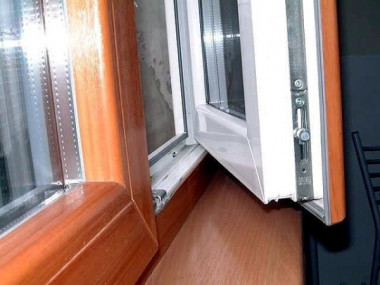 РЕГУЛИРОВКА ПЛАСТИКОВЫХ ОКОН СВОИМИ РУКАМИ