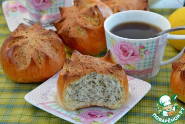 Булочки с маком