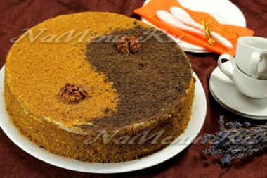 Медовий торт