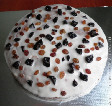 Медовый бисквит с сухофруктами