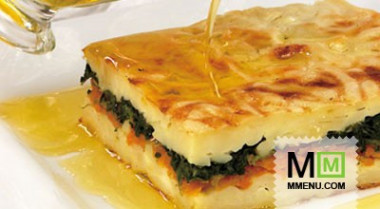 Лапшевник с творогом, шпинатом и морковь