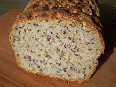 Dinkelbrot mit Leinsamen