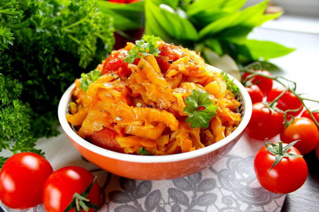 Тушеная пекинская капуста