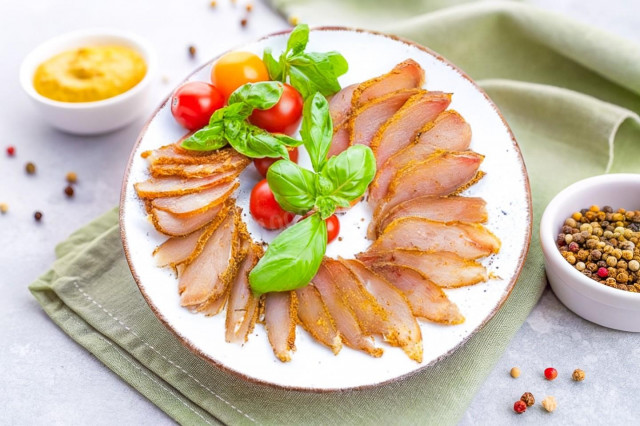 Бастурма из куриной грудки домашняя