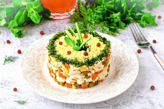 Салат оливье с курицей классический простой