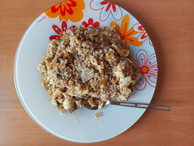 гречка с куриным филе и шампиньоном